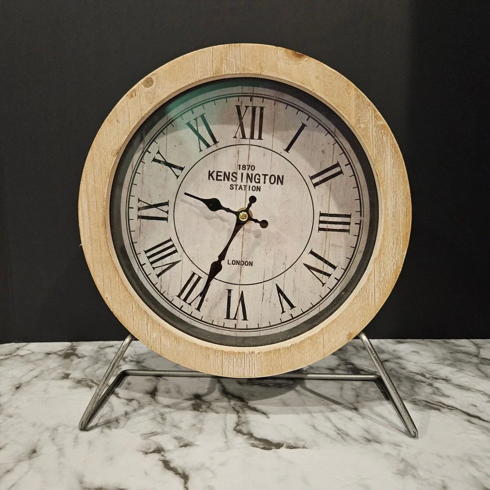 Kensington Station London Retro Wood Tabletop‎ Clock 1870 Vintage Style